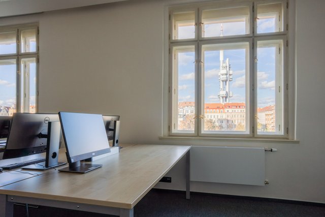 Akademie CZ.NIC - PC učebna, Milešovská